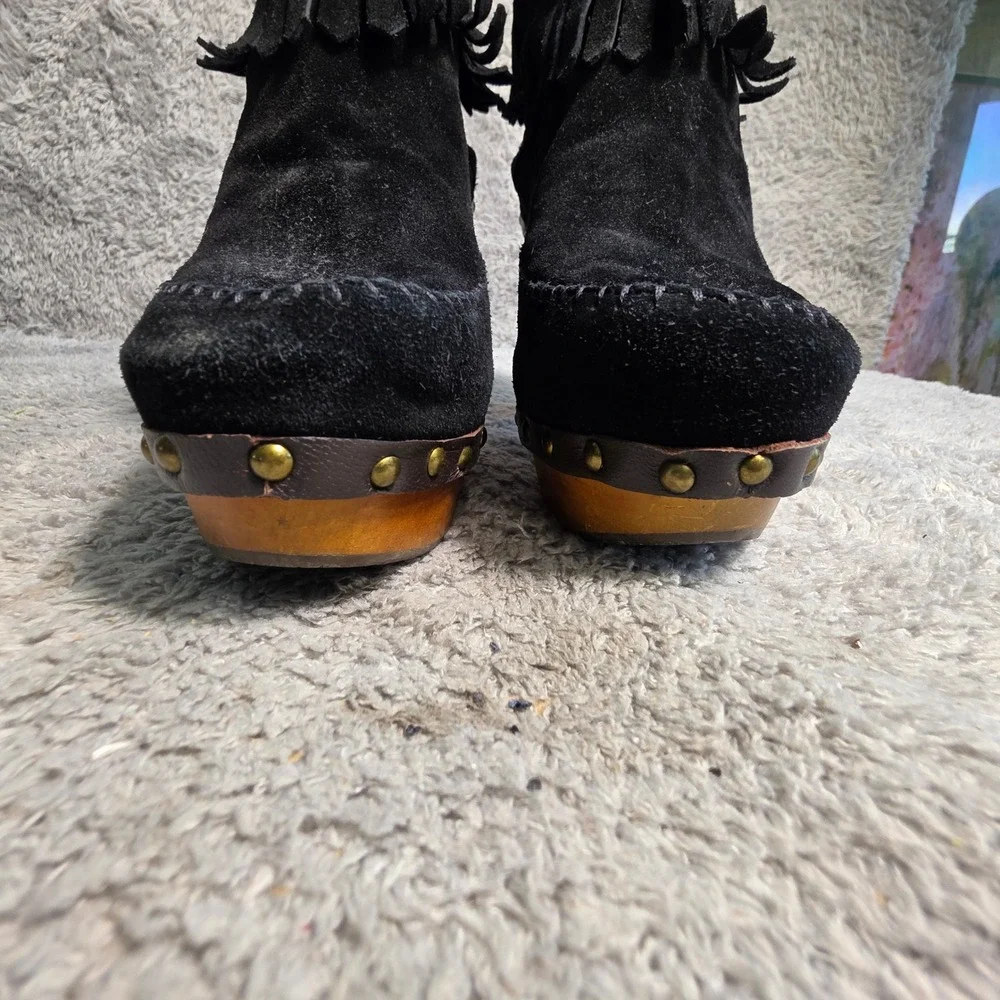 Flogg Moccasin Clog Booties Black Suede Fringe Studded Wood Heel Womens 7.5‎